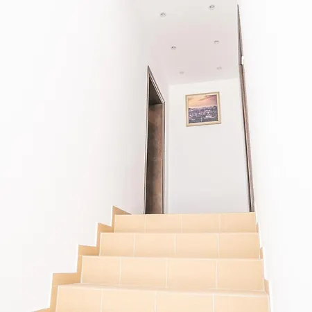 Shushi's Appartement *