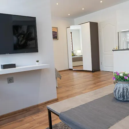 Shushi's Apartment *