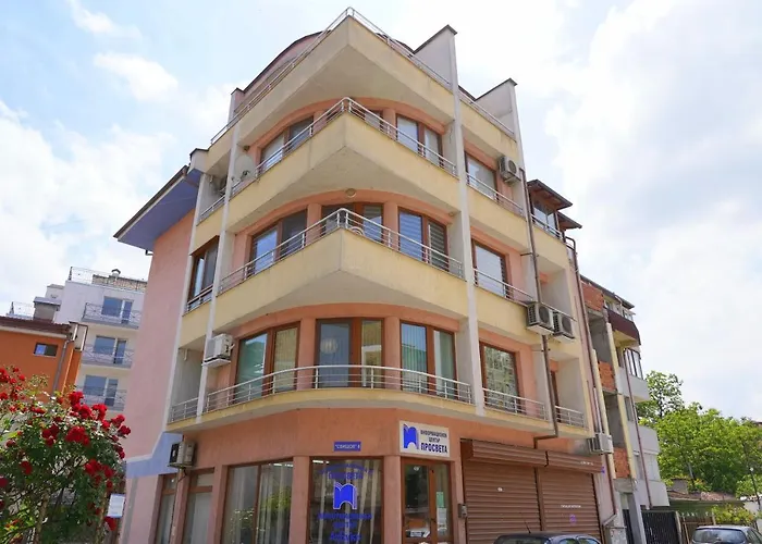 Apartament Shushi's *